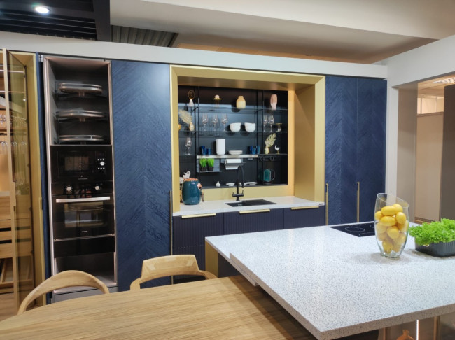 J 510 Terazzo Bianco