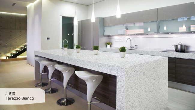 J 510 Terazzo Bianco