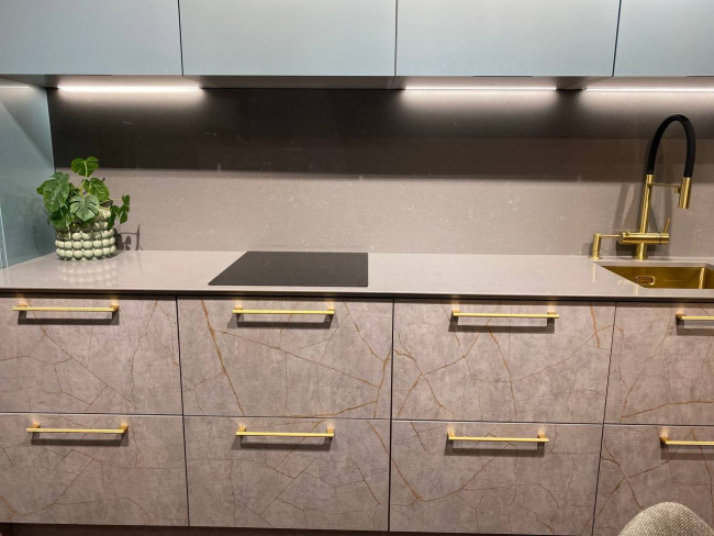 R 413 Туманы Невы