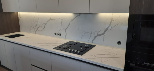 Q740 Calacatta Venato