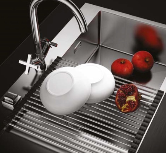 Ролл-мат на мойке